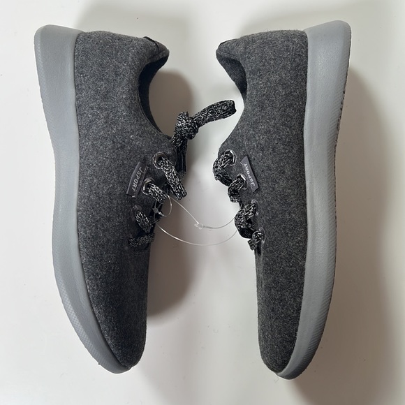 JSport Women’s Arrow Memory Foam Lace-Up Casual Walking Sneakers in Tweed Grey - Picture 9 of 13